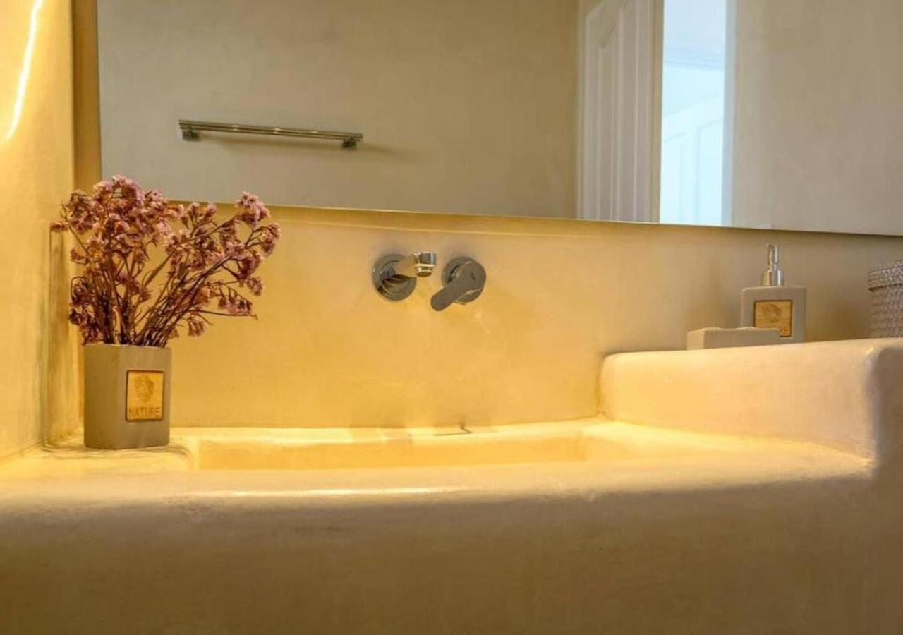 Luxury White W Private Pool In Mikonos Villa