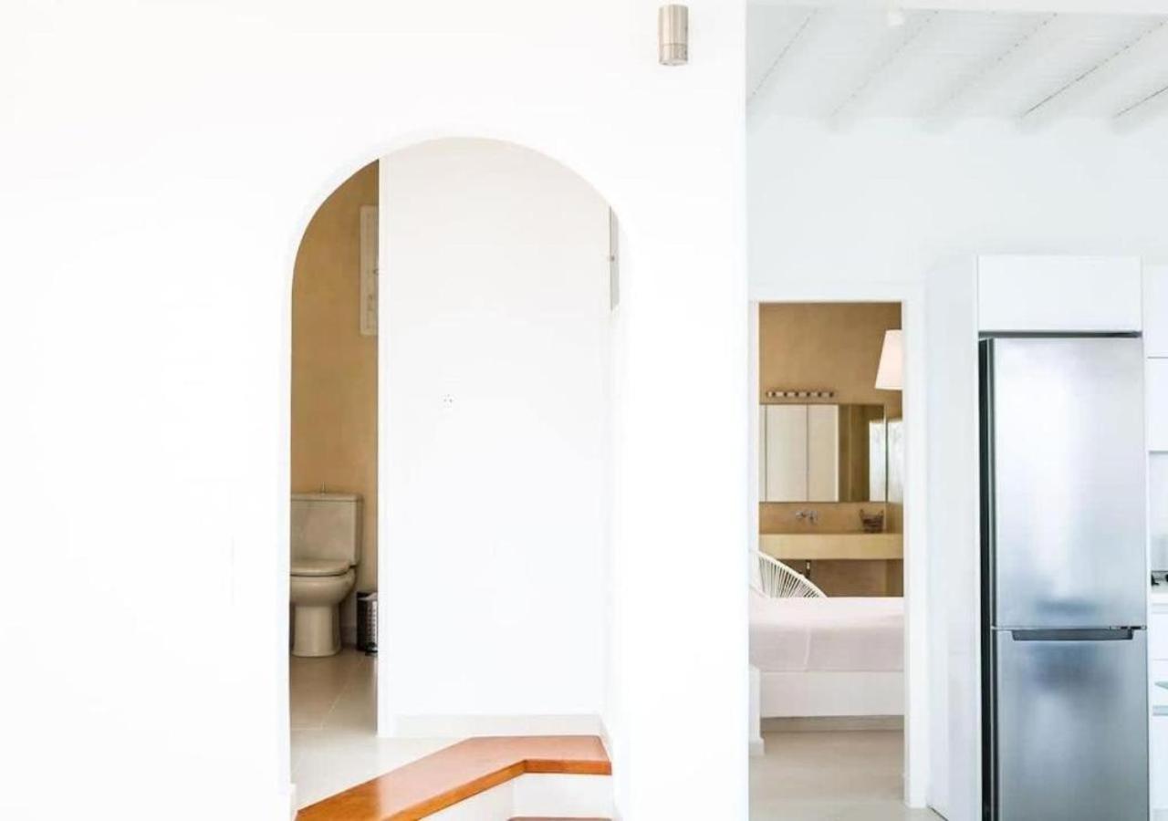 Villa Luxury White W Private Pool In Mikonos Kalafatis